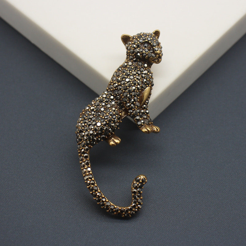Brooches & Lapel Pins