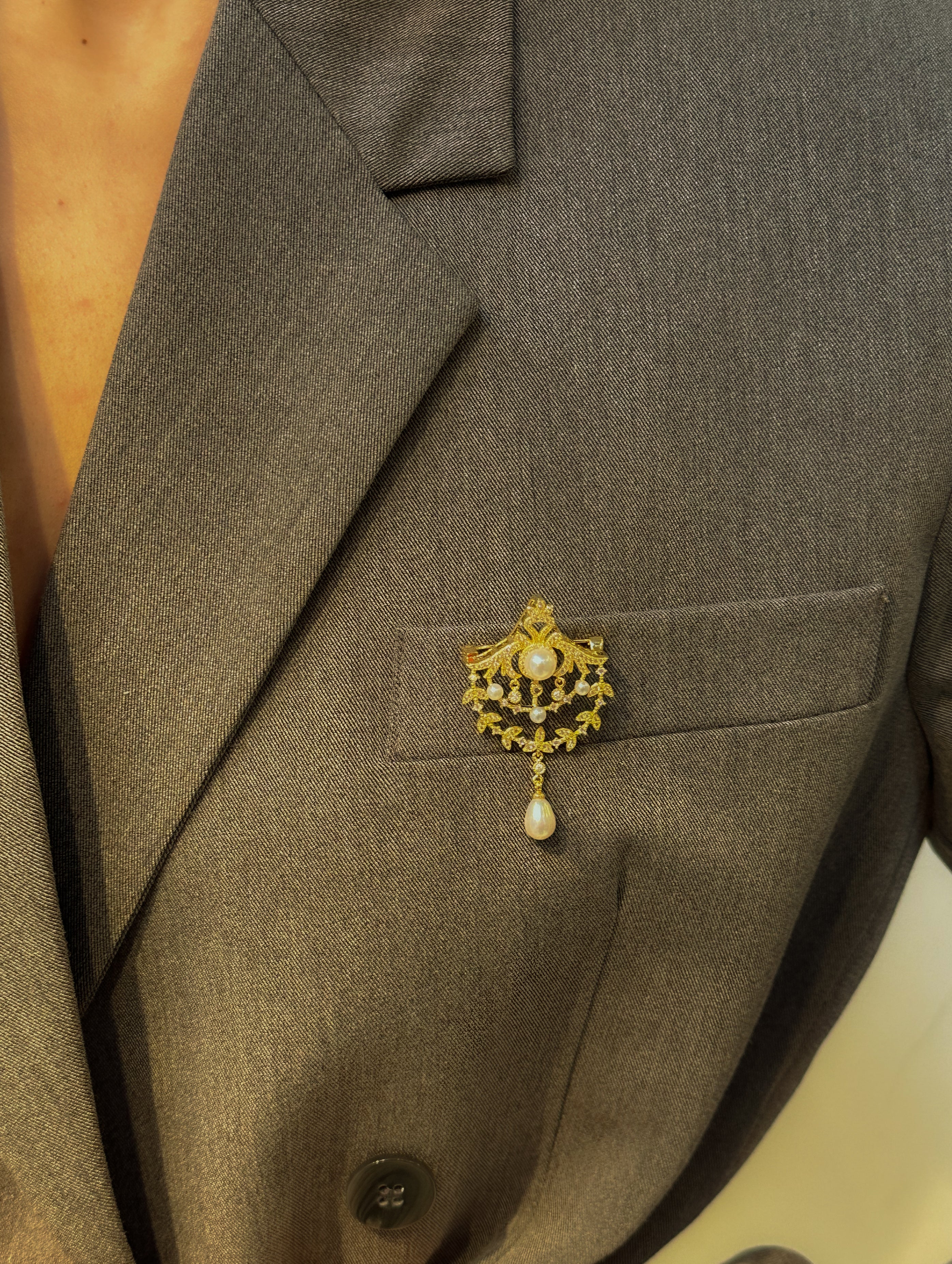 Olive Branch Pearl Brooch