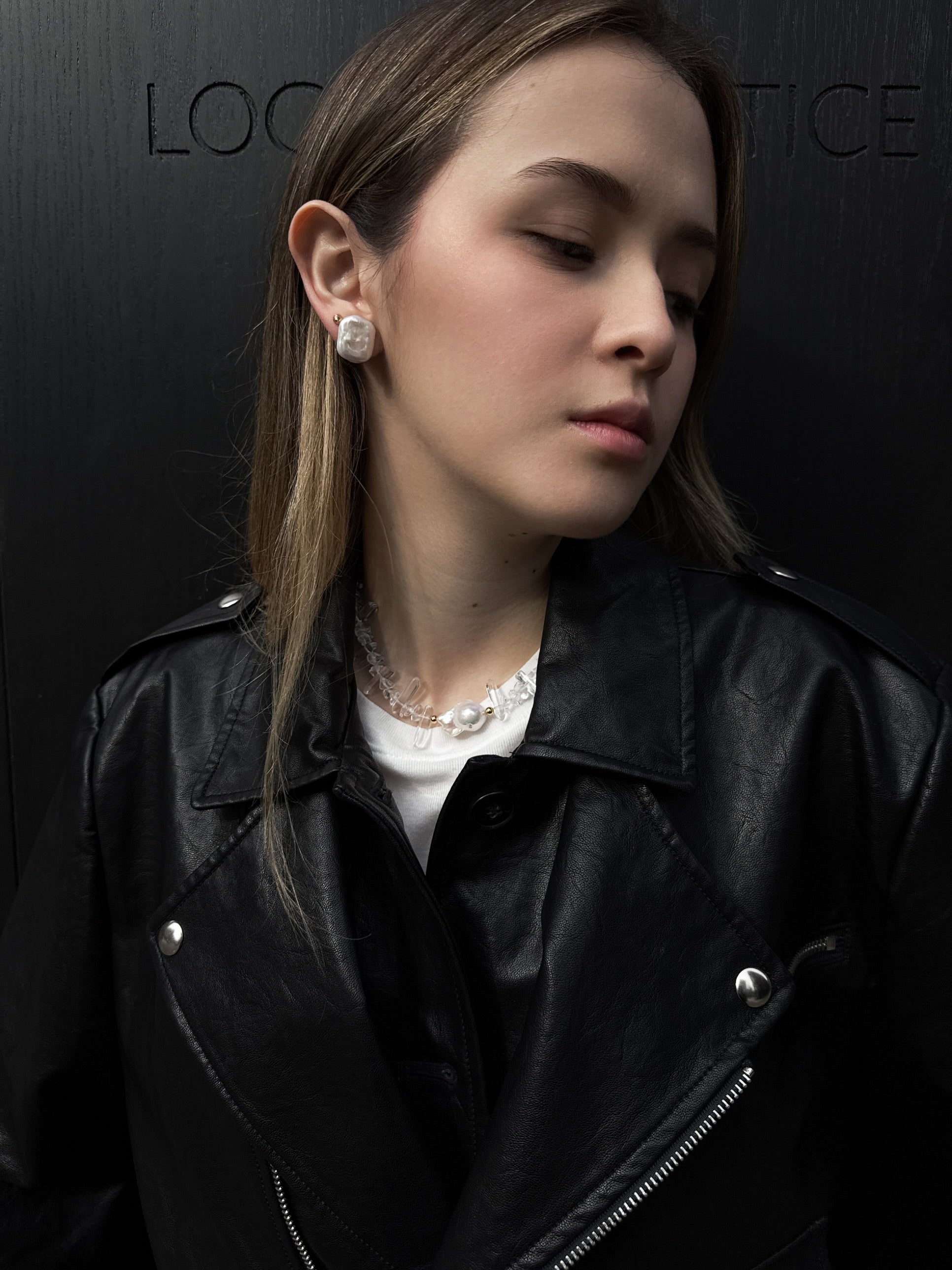 Pearl mermaid earring