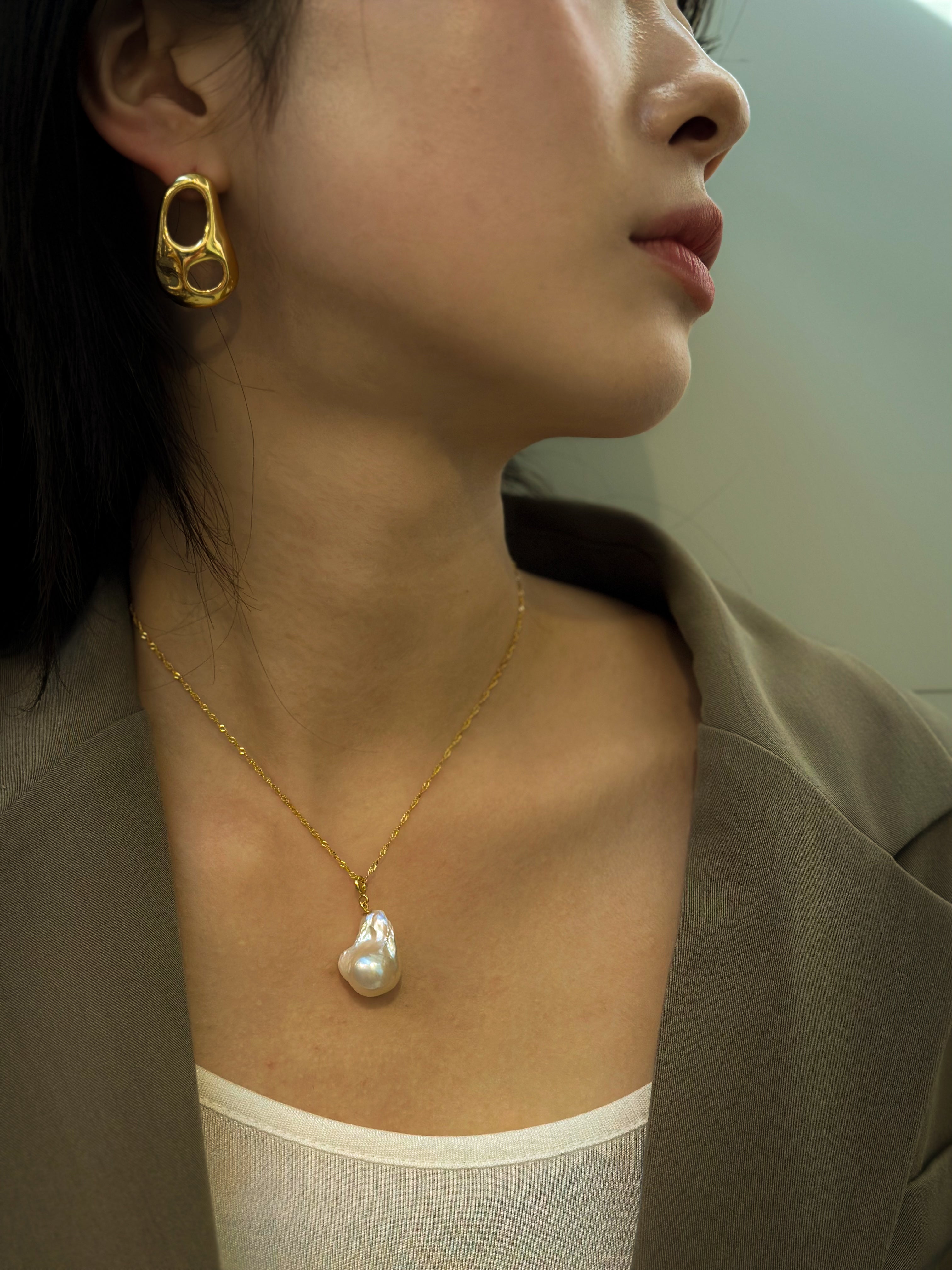 Baroque Effortless Pearl Necklace