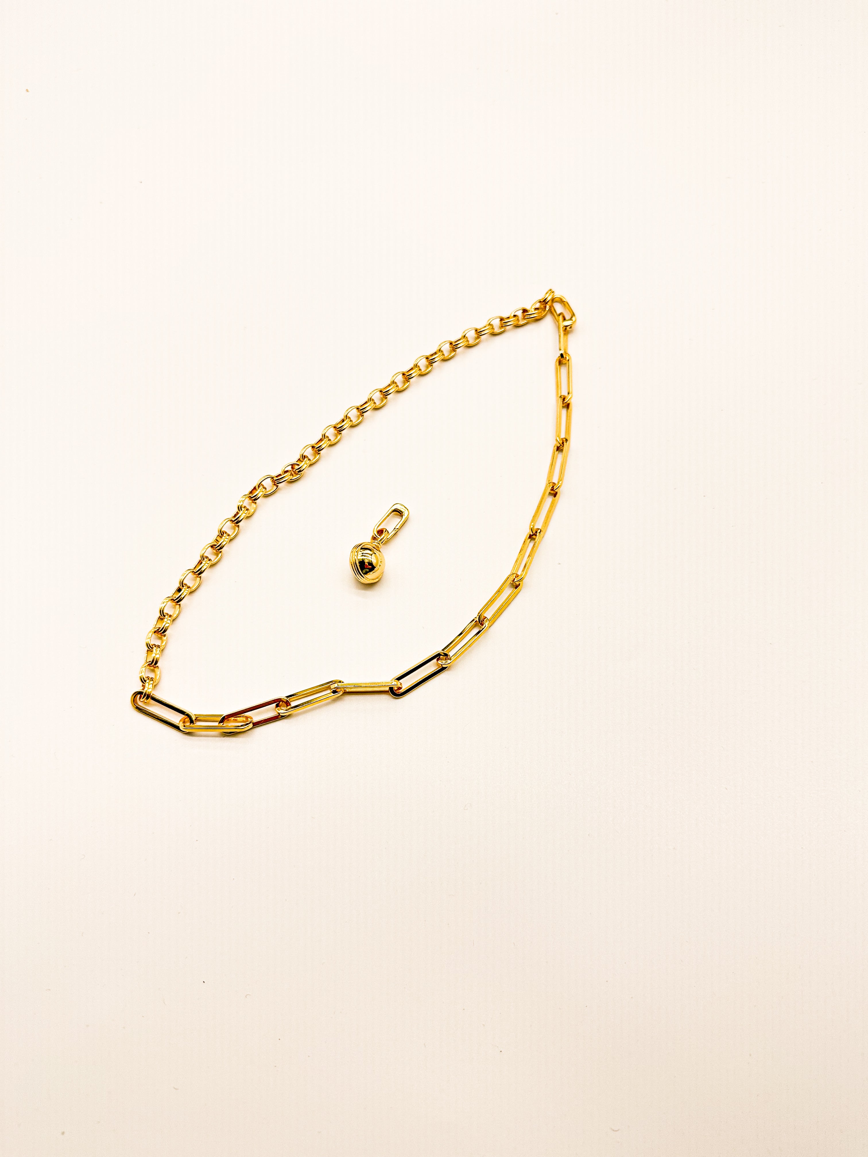 Ball charm link chain necklace