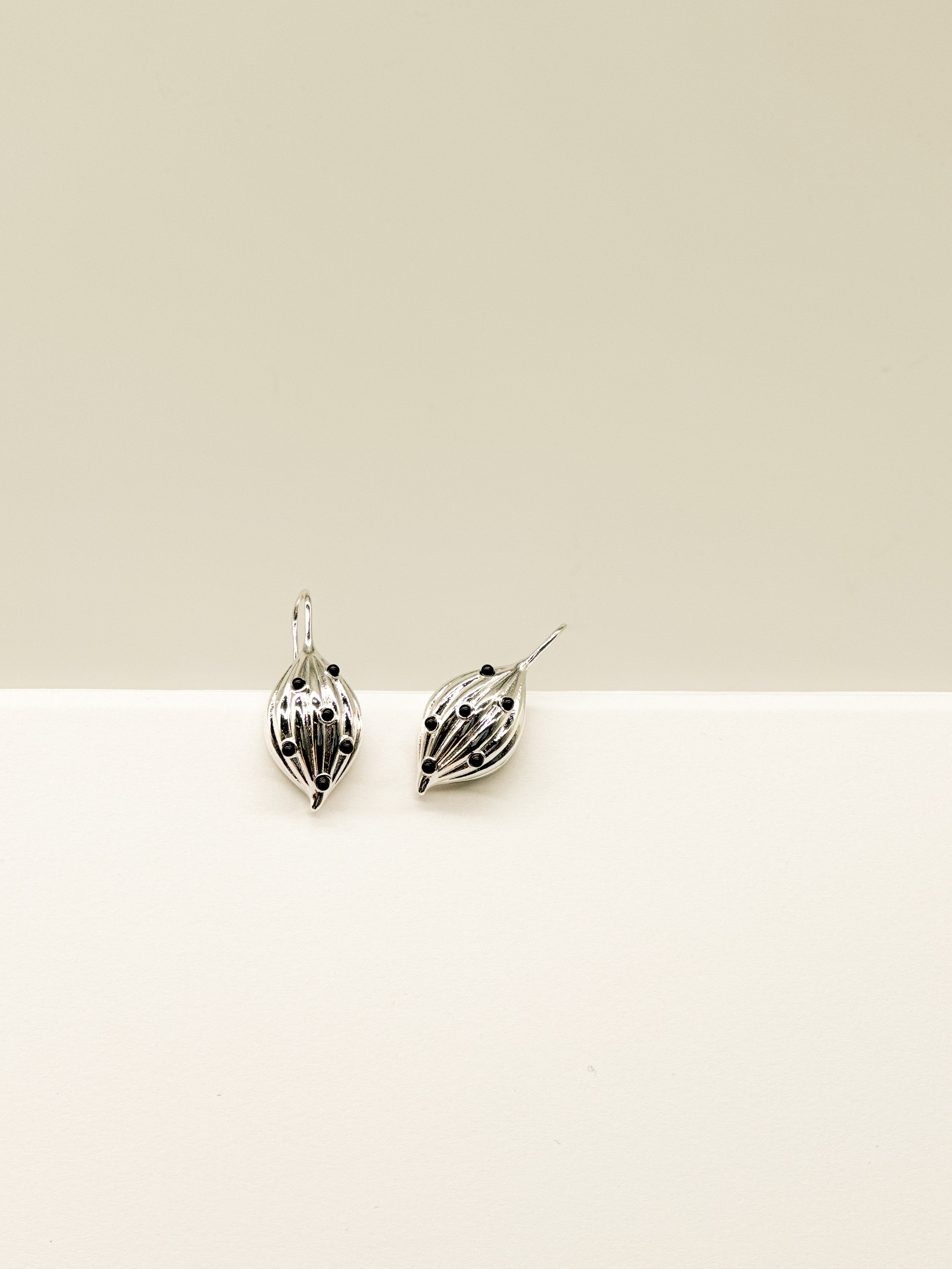 JWS Black Dots hoop earring