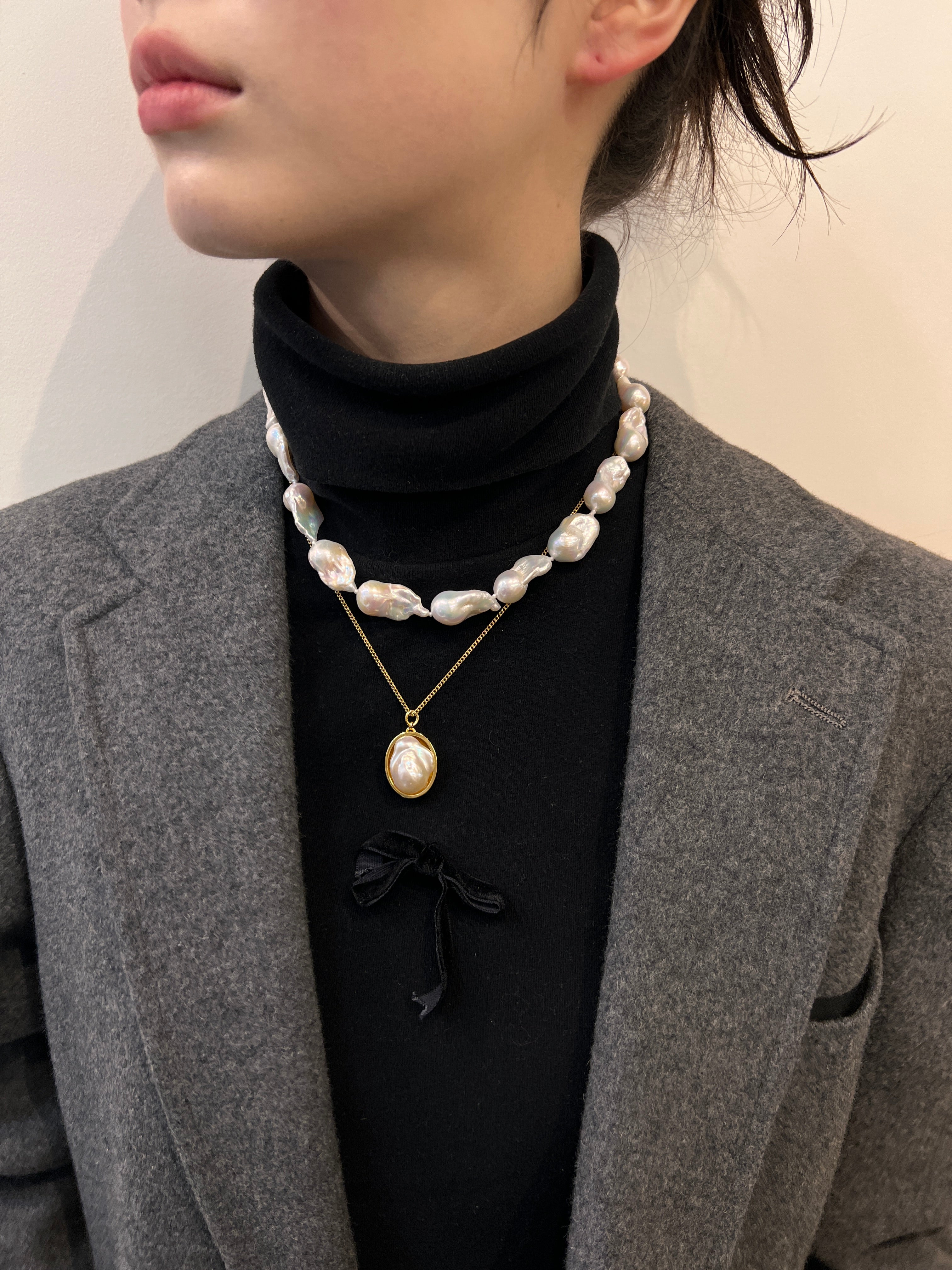 Headshot Dramatic Baroque Pearl Necklace