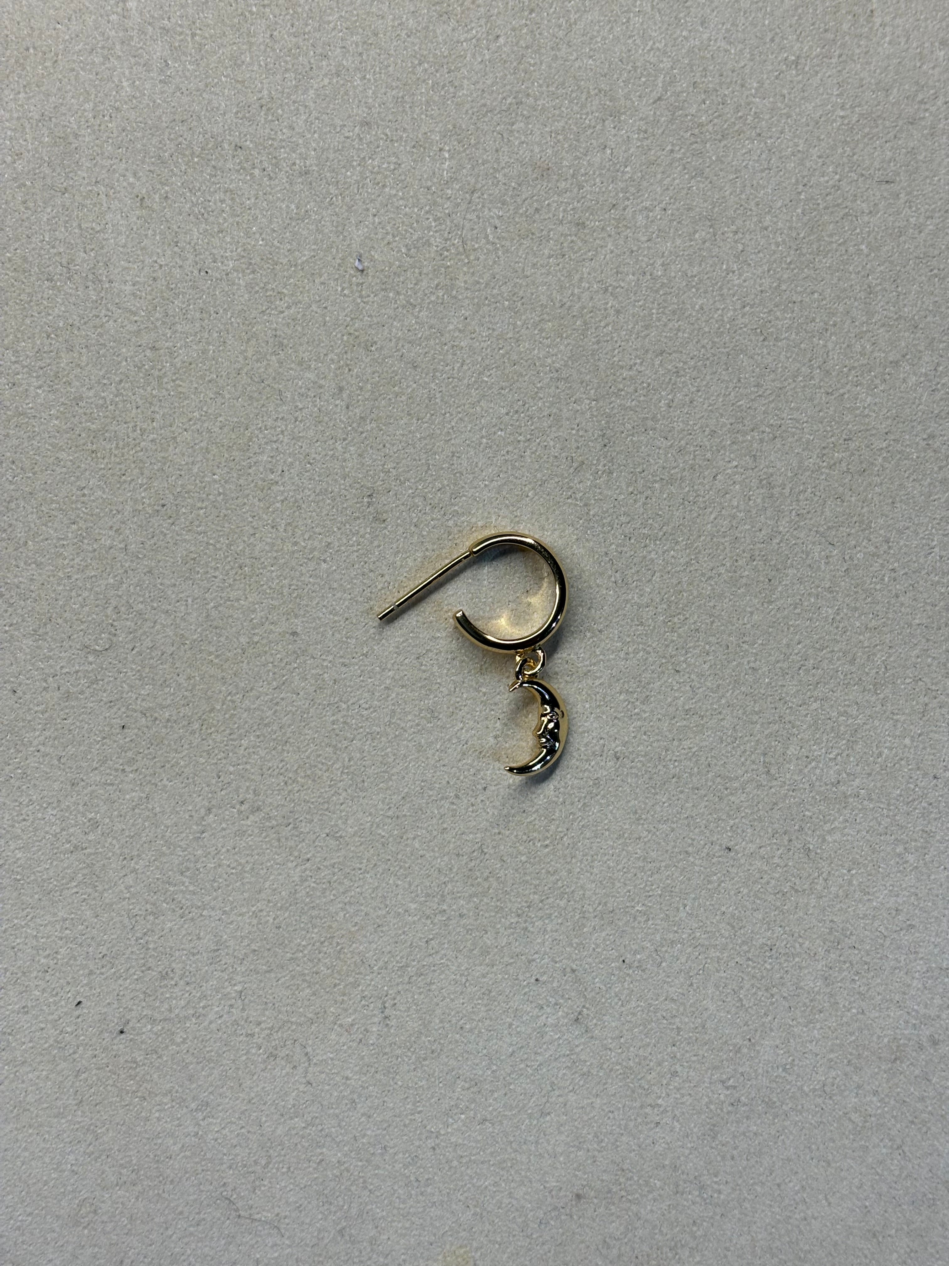 Asymmetrical Eye & Moon Hooks
