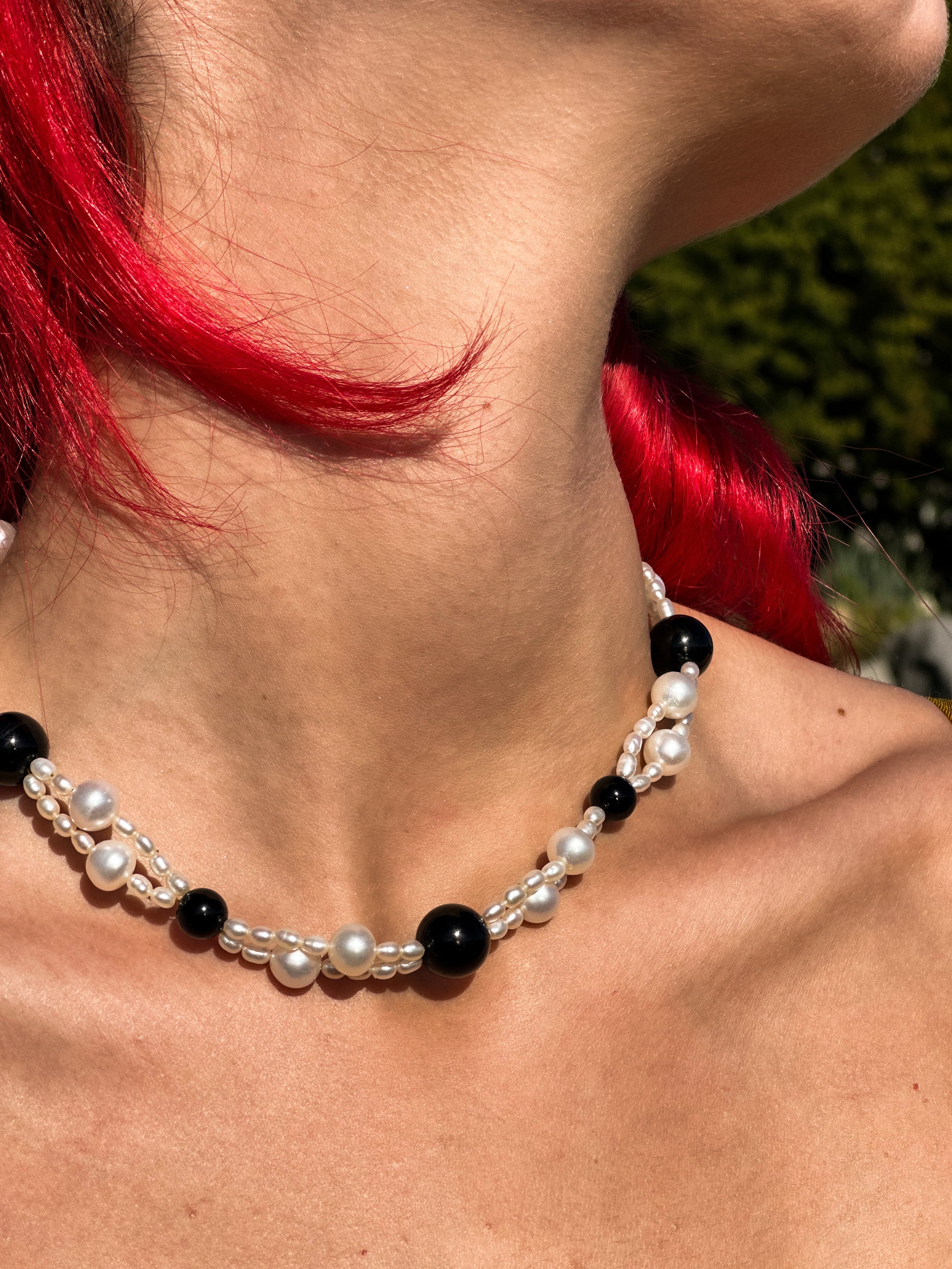 Black Agate Pearl Wave Necklace