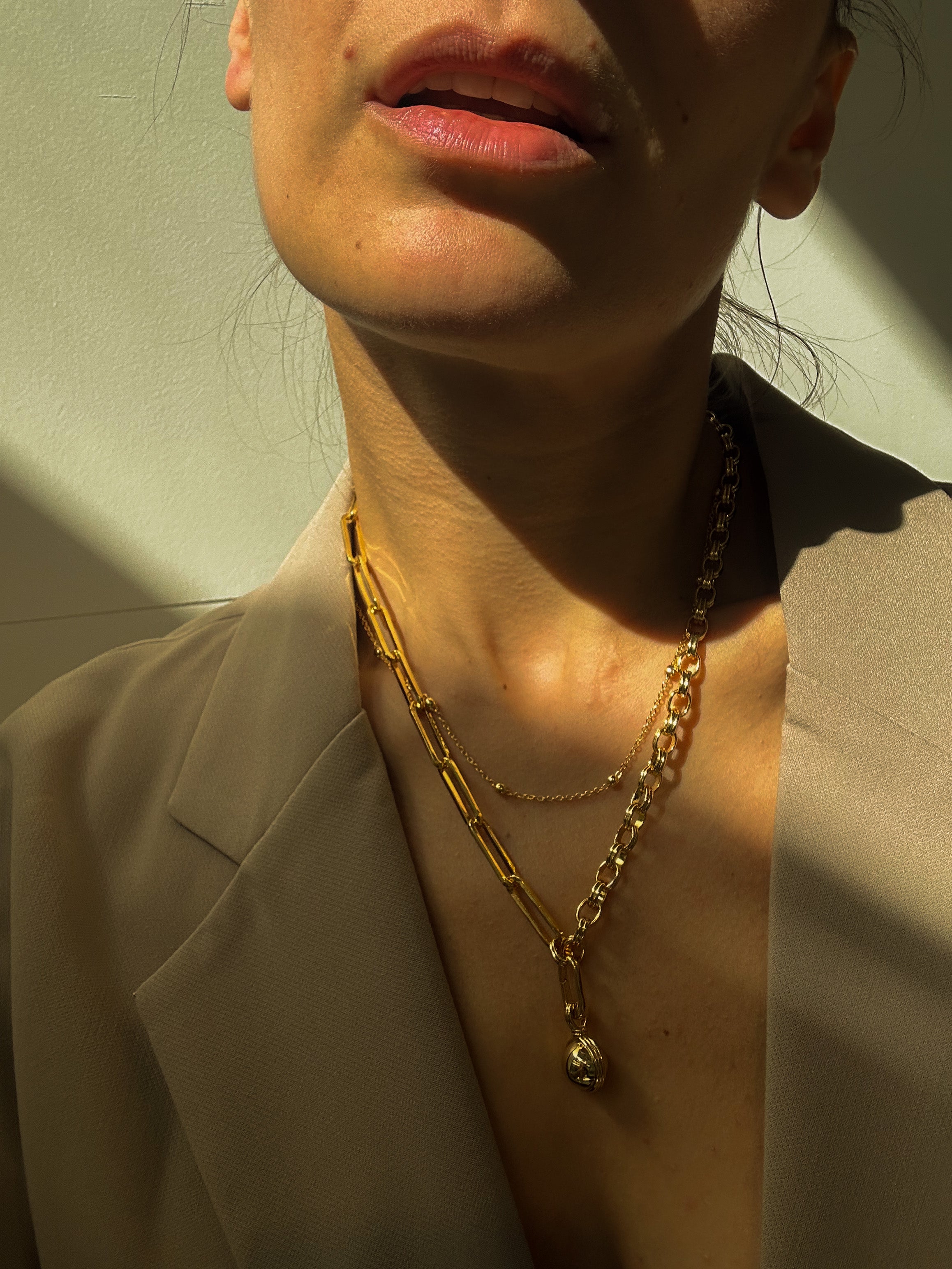 Ball charm link chain necklace