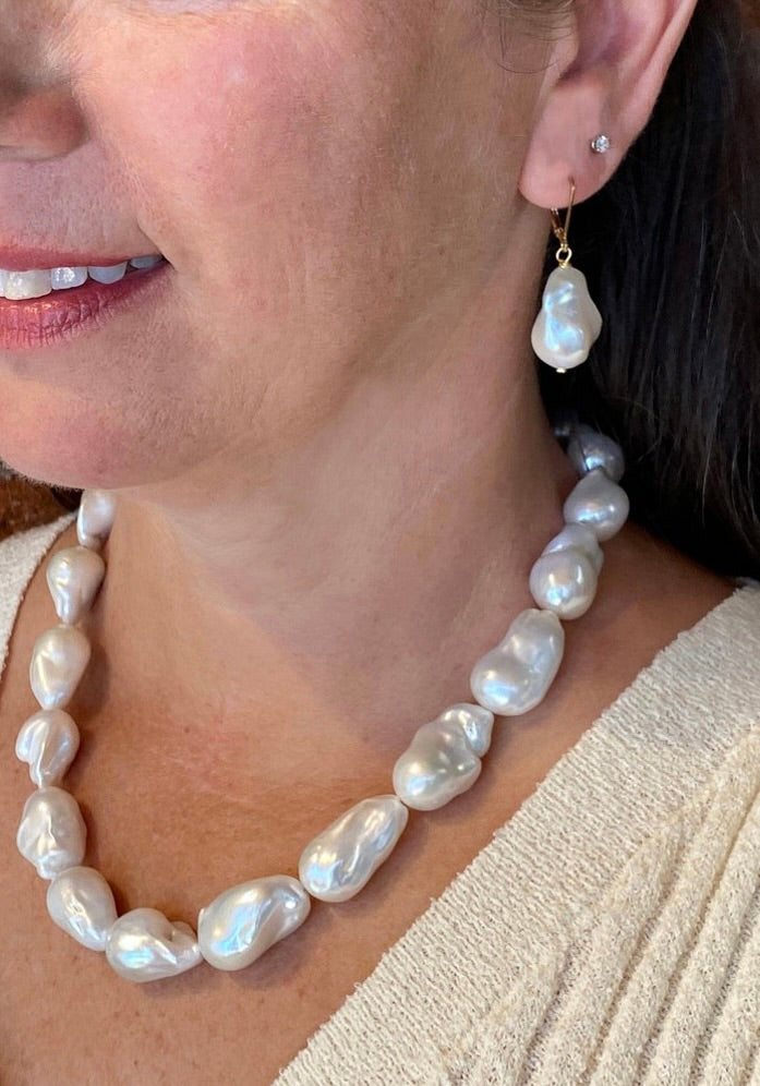 Headshot Dramatic Baroque Pearl Necklace