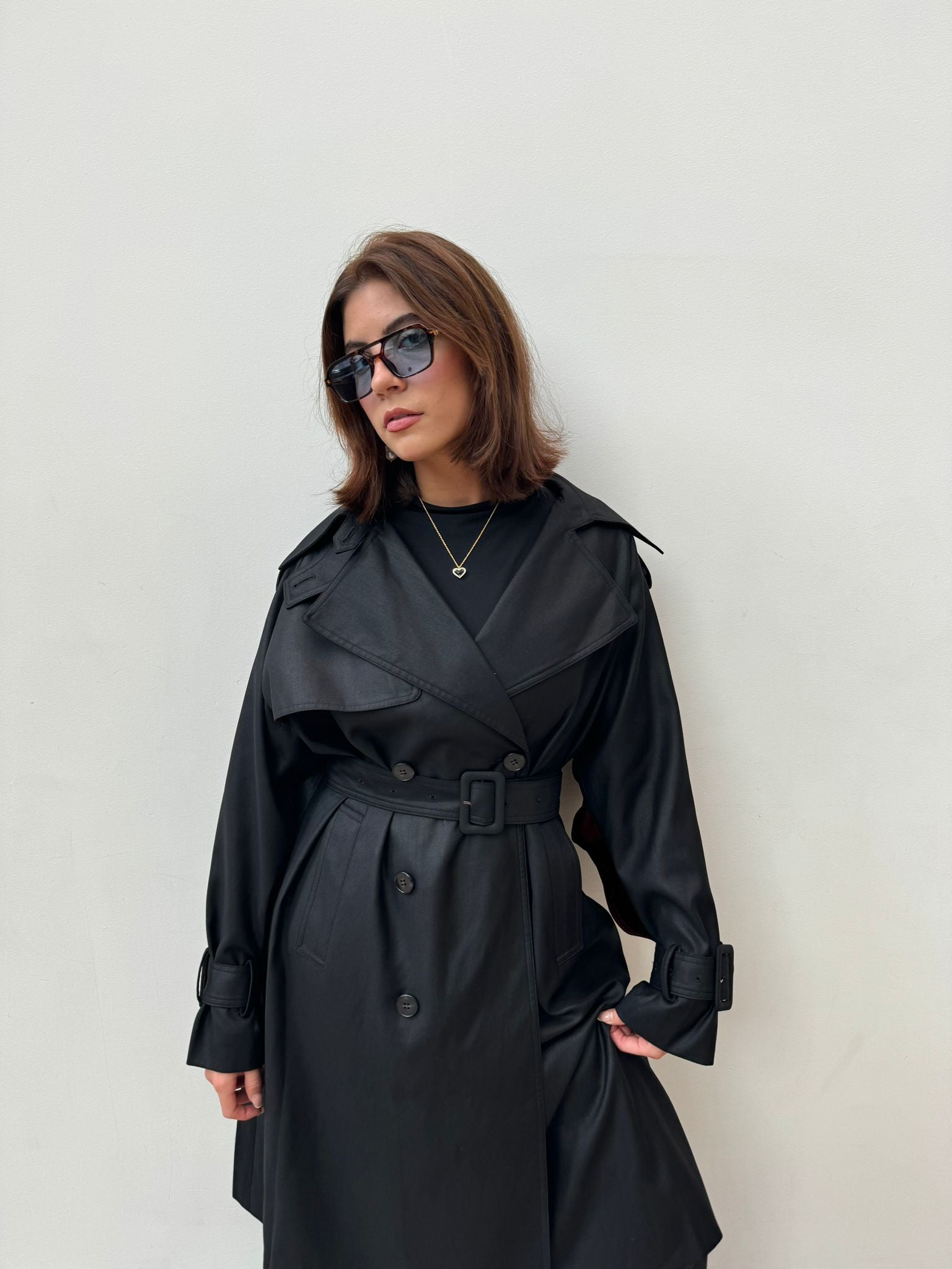 Goy Antwerp Bat Sleeve Trench Coat-Black