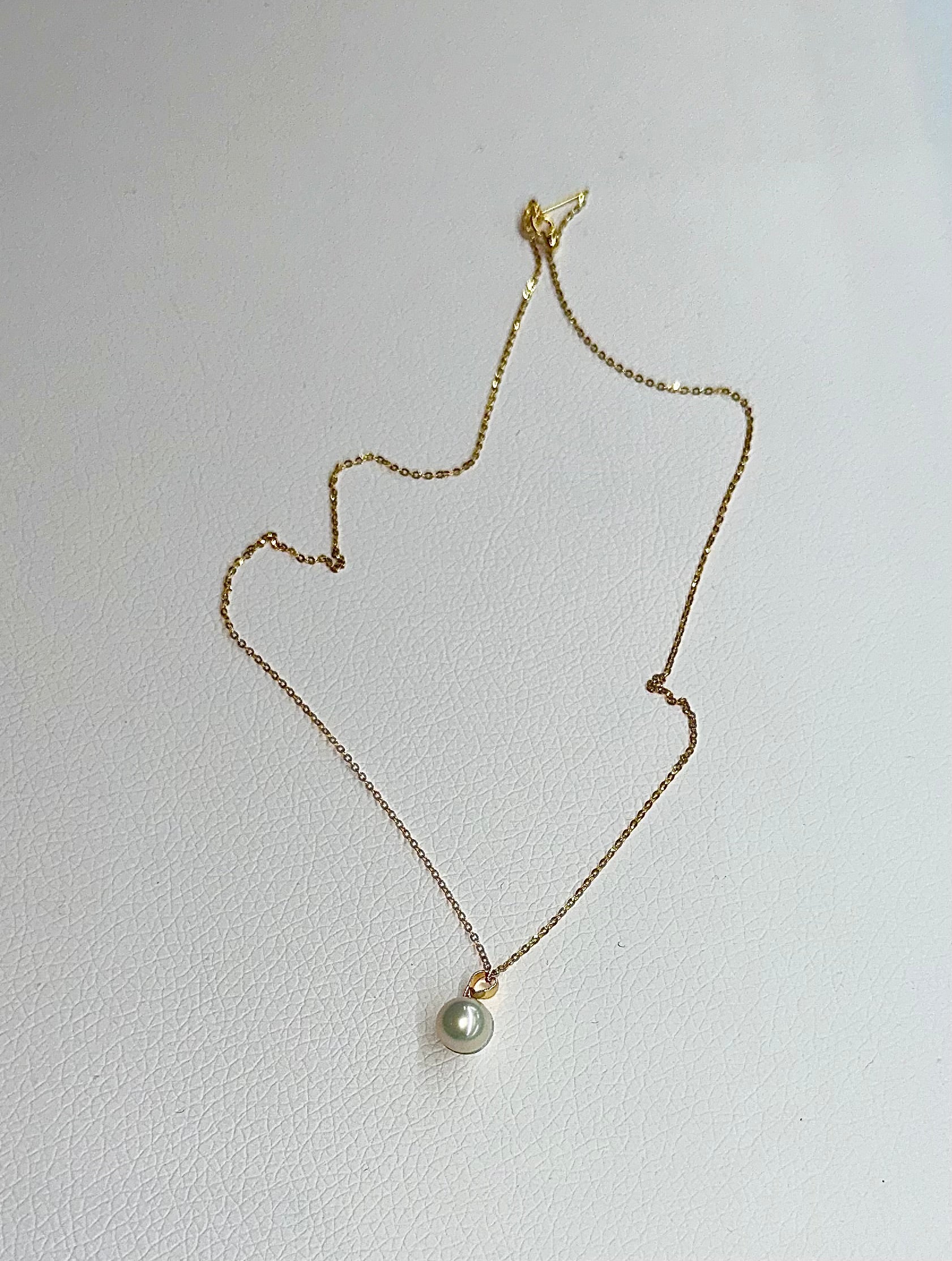 Green Overtone Pearl Necklace