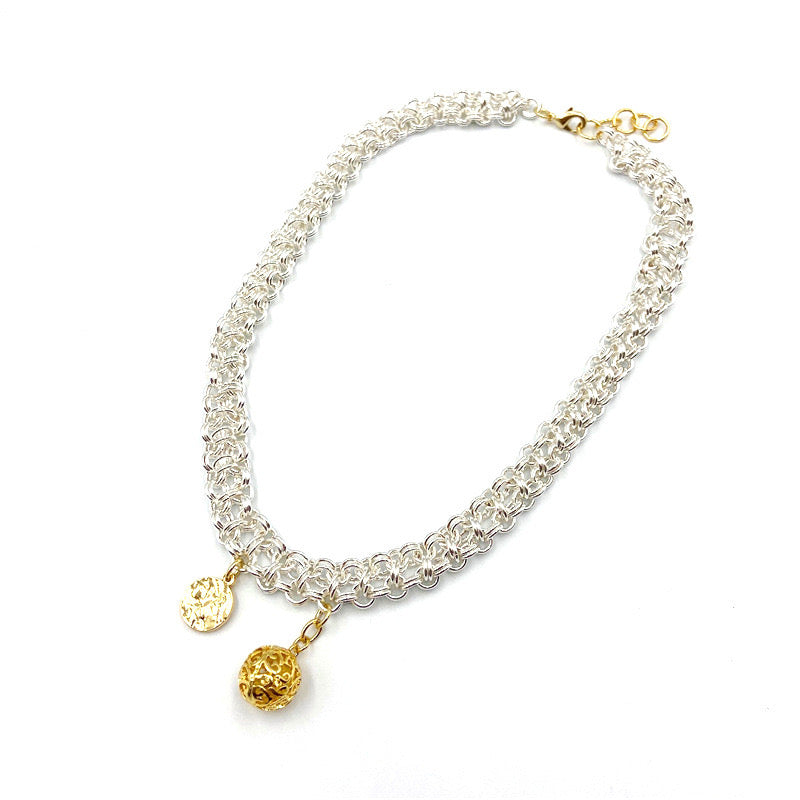 wave chain Golden Ball necklace