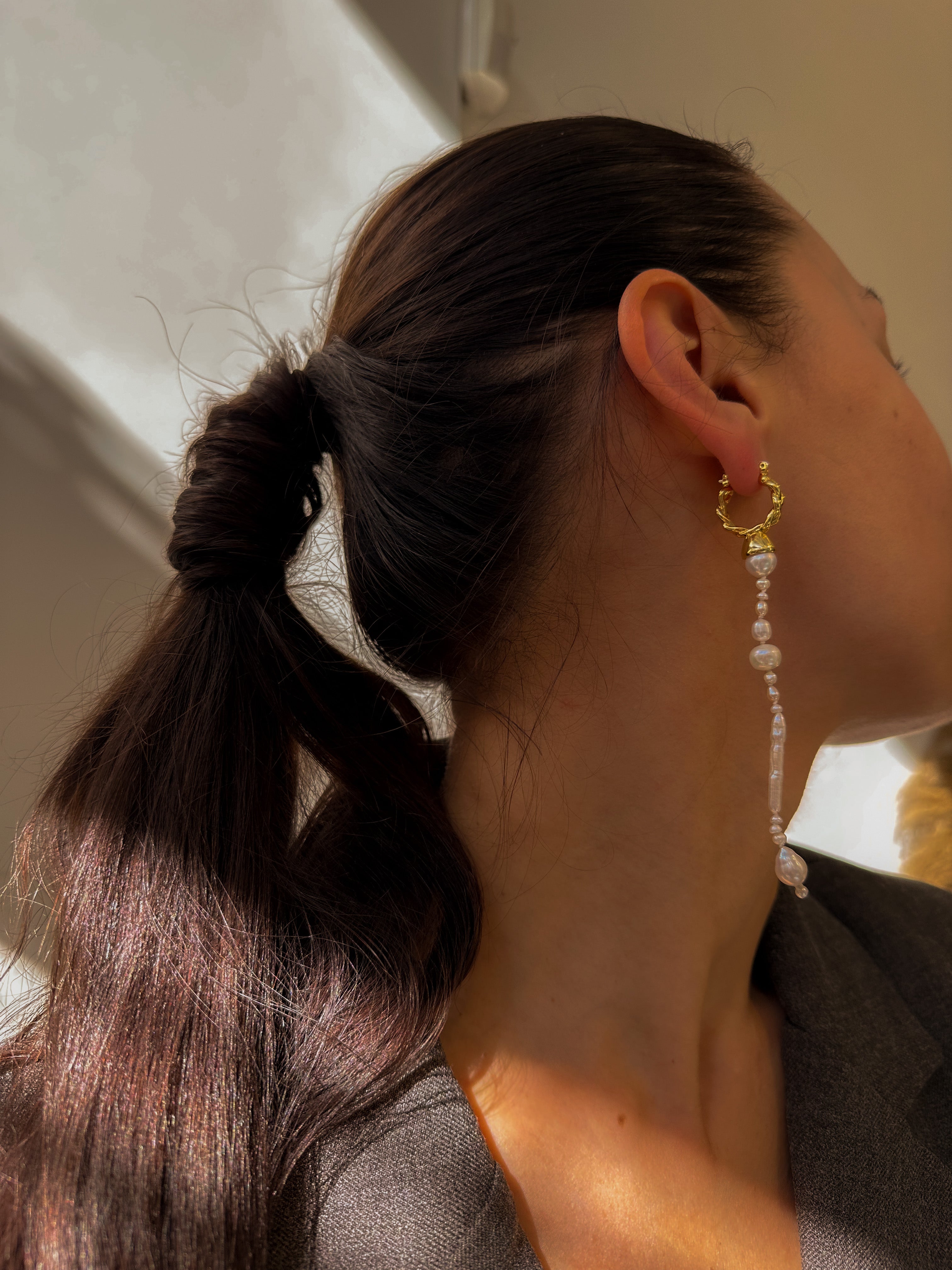 Mixed pearl long dangle earring