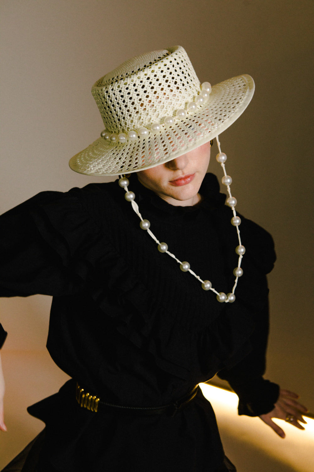 Proves Handmade Pearl Chain Straw Hat
